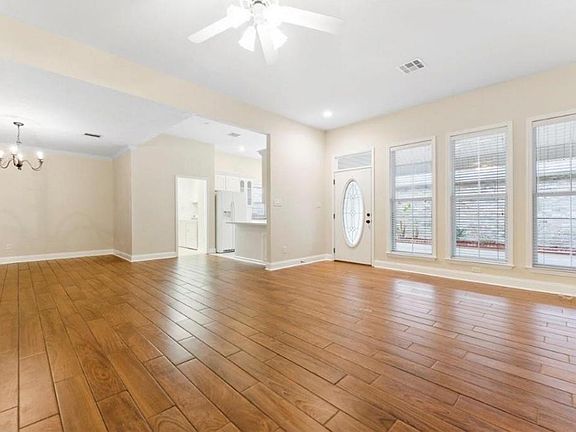 4th image of 188 Pecanwood Dr