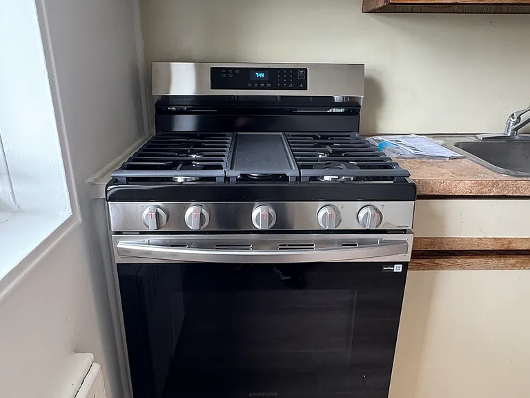2900 Ocean Ave #6B — Photo 5