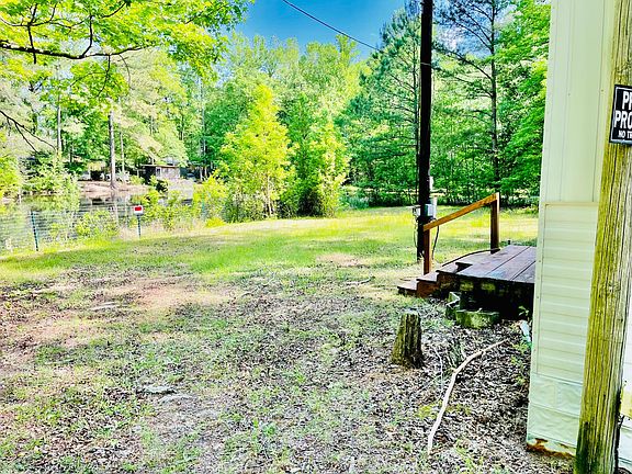 3rd image of 108 Lynwood Dr