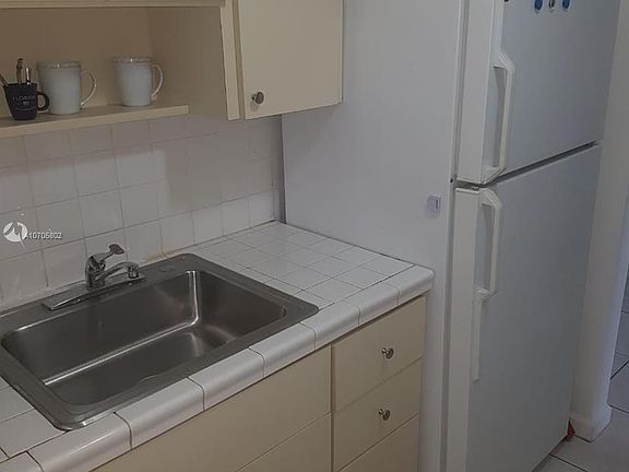 5th image of 11855 NE 19th Dr APT 19