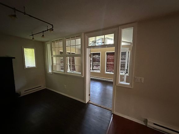 4th image of 5624 Pembrook Dr