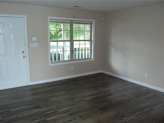 3rd image of 280 Myers Lake Dr