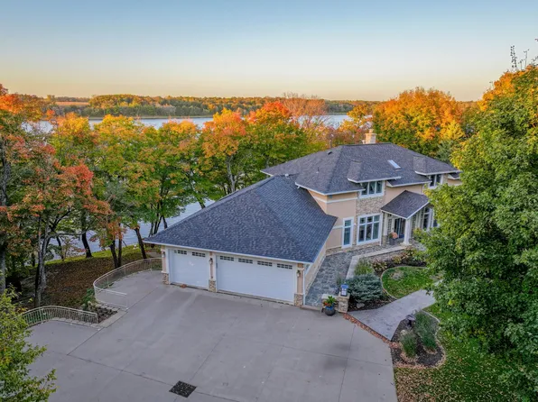 7295 Blackwell Dr SW, Farwell, MN 56327