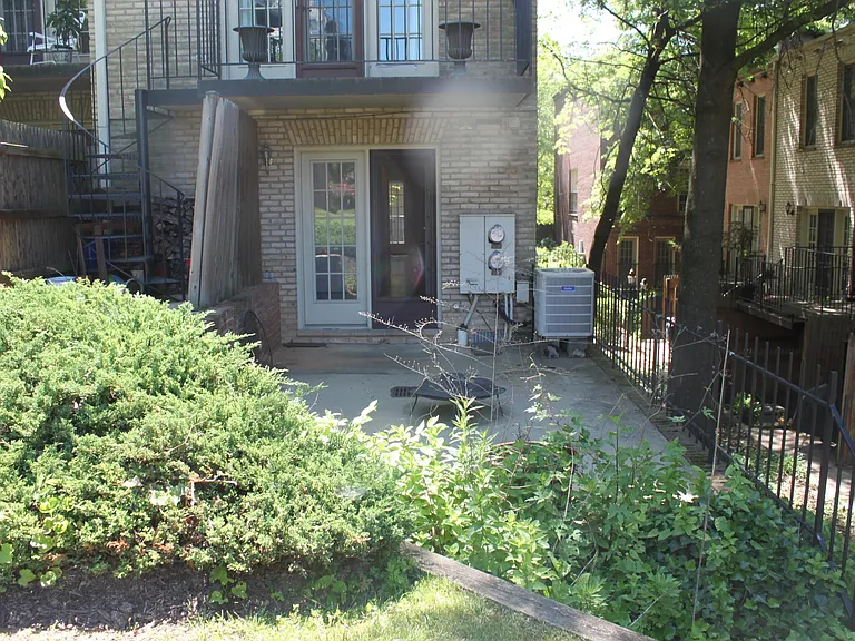 4609 Macarthur Blvd NW #A — Photo 22