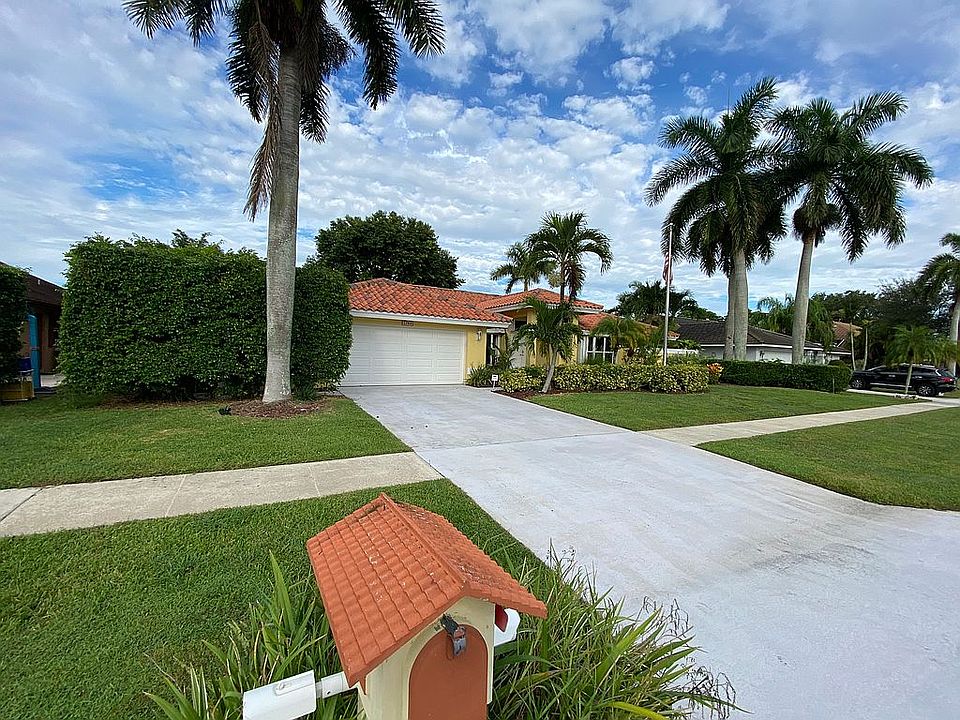 2nd image of 1783 Grantham Dr