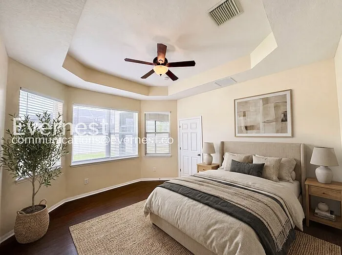 1361 Periwinkle Blue Way — Photo 4