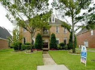 2728 Masters Dr, League City, TX 77573