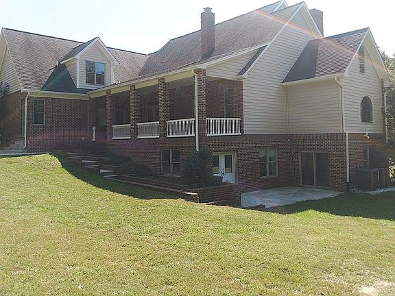 4th image of 1155 Hellen Creek Dr