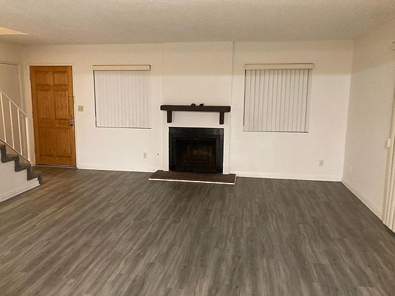 2nd image of 300 W Norwood Pl #C