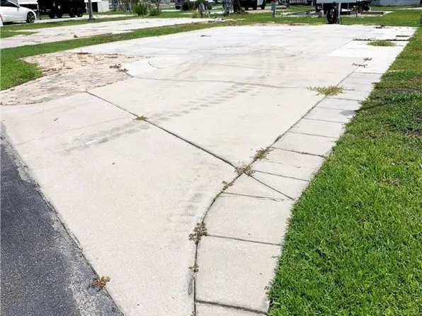 19681 Summerlin 104f Rd, Fort Myers, FL 33908