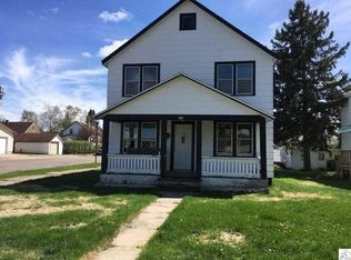 846 E Chapman St, Ely, MN 55731