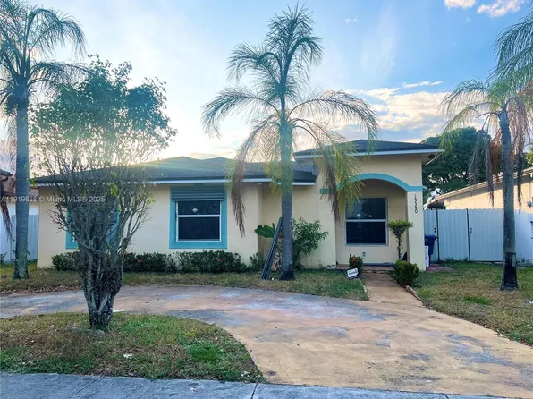 19350 NW 32nd Ave, Miami Gardens, FL 33056