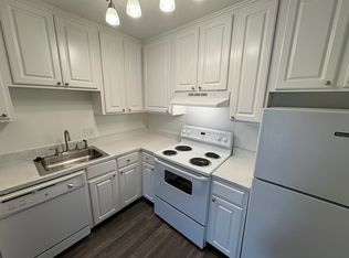 B205-1005 Hickory Hill Ln #B205, Hermitage, TN 37076