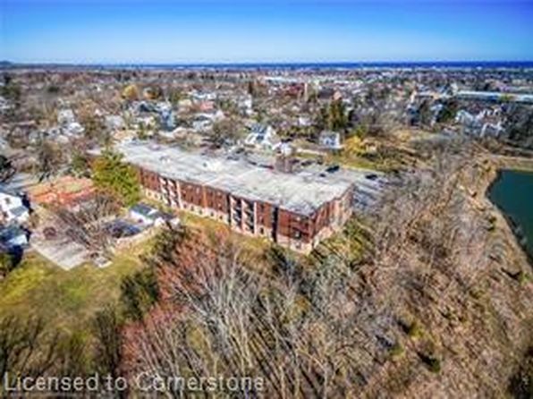 4209 Hixon St #204, Lincoln, ON L3J 0K2
