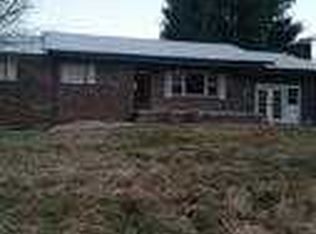 2730 Gen Carl W Stiner Hwy, La Follette, TN 37766