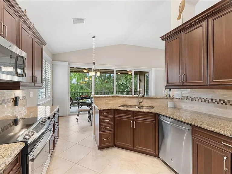 6669 Alden Woods Cir #7-201 — Photo 12