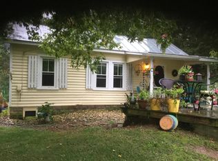 56 Beans River Btm, Lexington, VA 24450