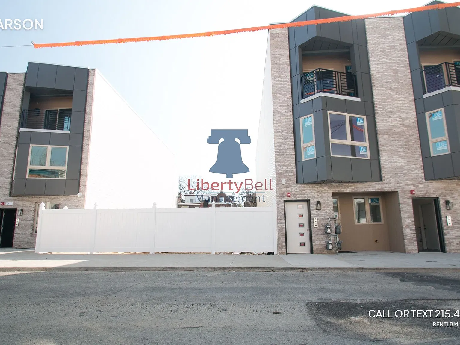 21 N Farson — Photo 2