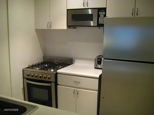 Rented by Corcoran | media 20