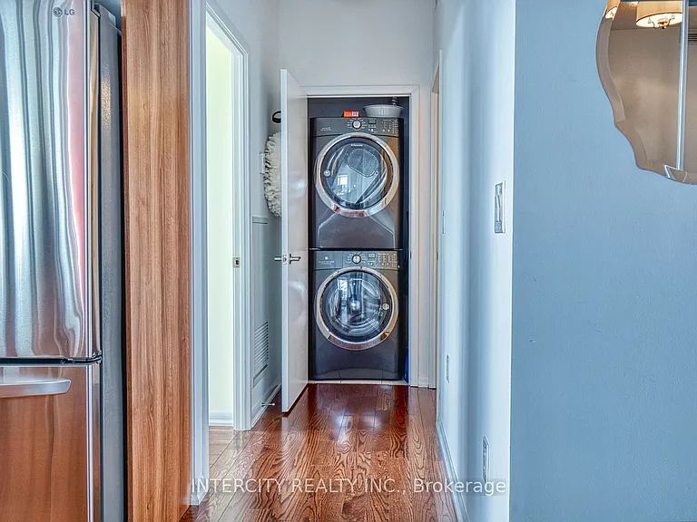 800 Lawrence Ave W #2014 — Photo 18