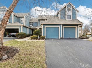 156 Queens Xing, Centerville, OH 45458