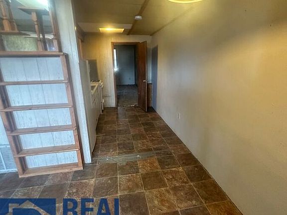4th image of 5703 Central Ave #4