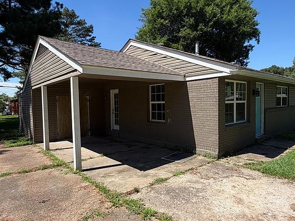 2nd image of 1209 Reed Ave