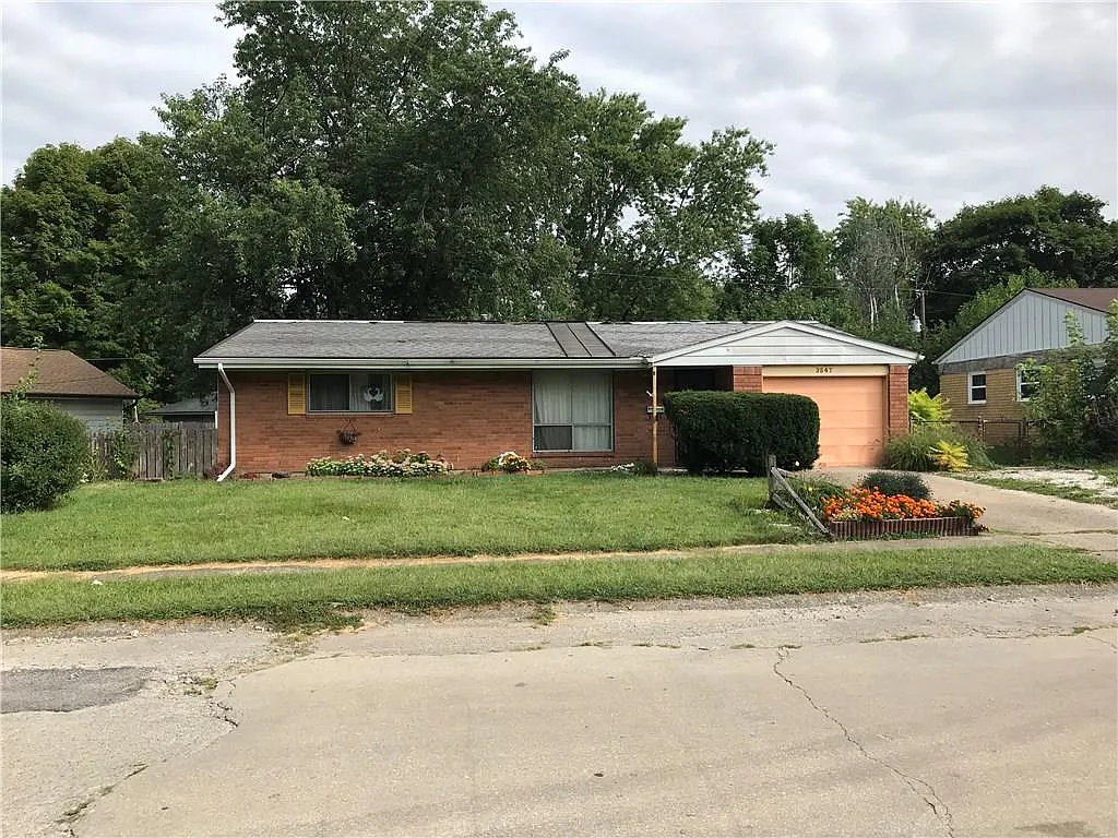 3547 N Maura Ln photo 1