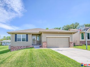 939 3rd Avenue Cir, Louisville, NE 68037