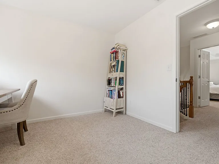 4953 Colchester Ct SE — Photo 20