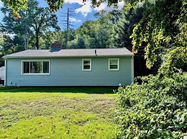 624 Granville Rd, Westfield, MA 01085