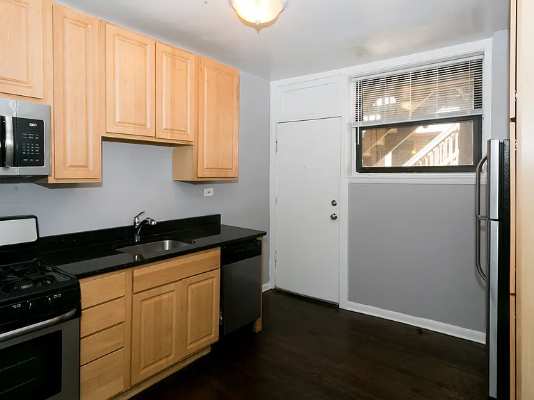 4506 N Central Park Ave — Photo 5