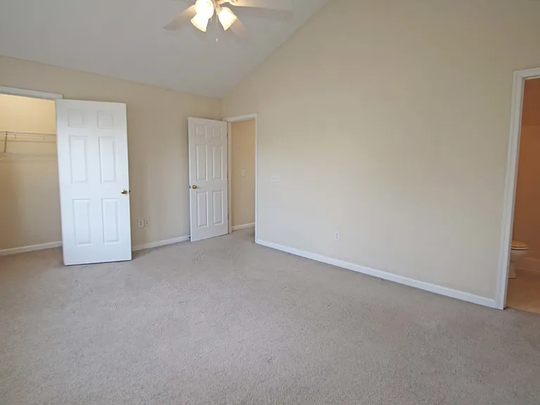 1260 Old Richmond Cir — Photo 15