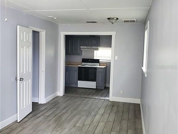 2nd image of 1908 N Mitchell Ave #B