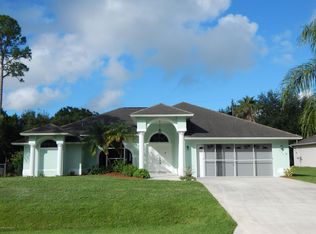 931 Starflower Ave, Sebastian, FL 32958