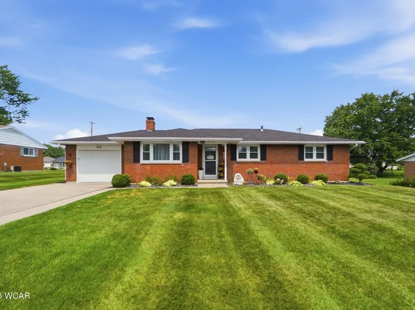 810 Barbara Ln, Wapakoneta, OH 45895