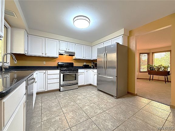 3rd image of 1132 Penora St