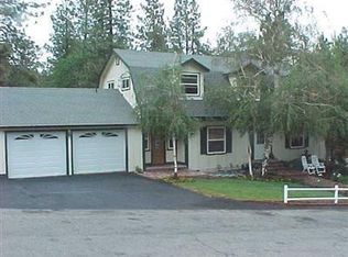 480 Lark Dr, Wrightwood, CA 92397