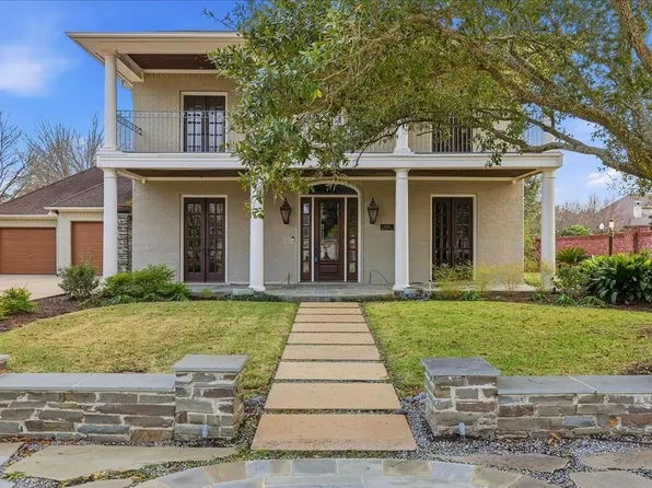 4245 Brownstone Dr, Beaumont, TX 77706