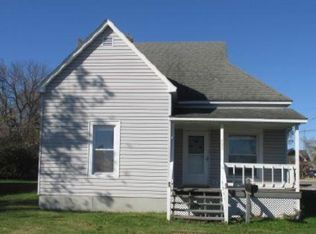 401 N 12th St, Herrin, IL 62948