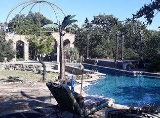 1516 Likeness Rd, Spicewood, TX 78669