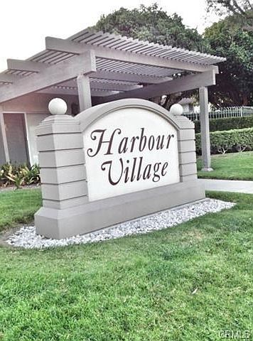 2nd image of 4665 Twintree Dr #8