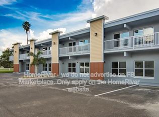 3300 Oak St NE APT 101, Saint Petersburg, FL 33704