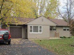 3814 W Southland Dr, Franklin, WI 53132