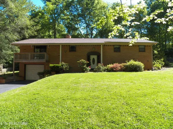 1634 Snodderly Dr, Lenoir City, TN 37771