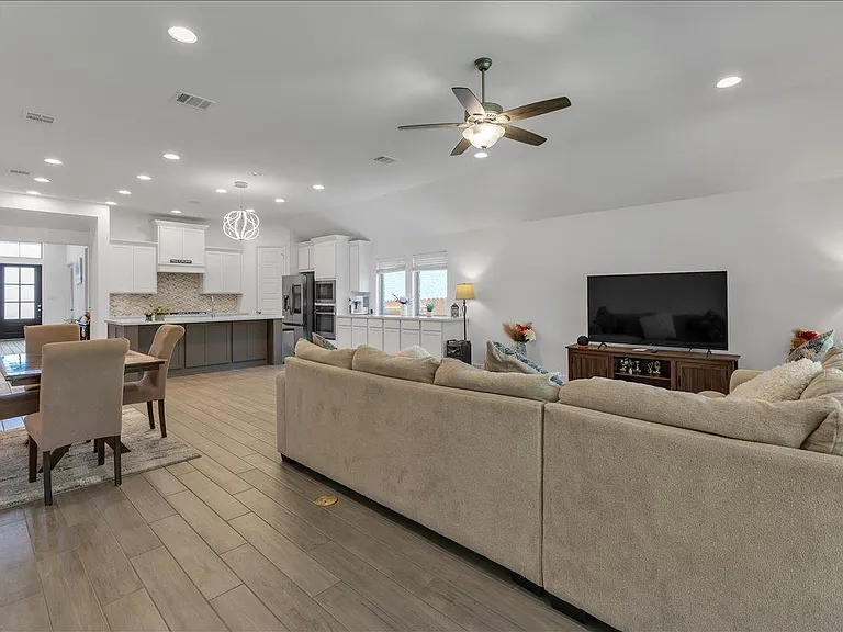 5844 Sean Paul Ln — Photo 25