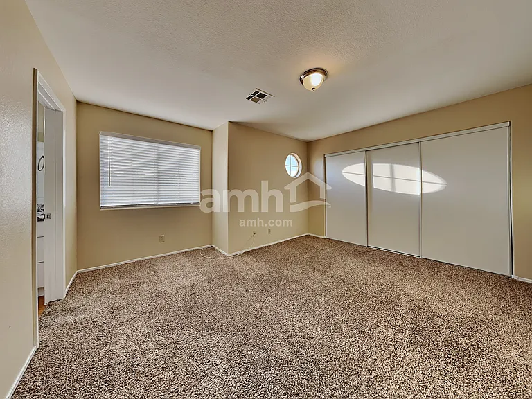 288 Vallarte Dr — Photo 16