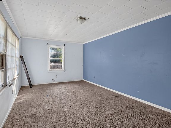 4th image of 676 Marcengill Rd