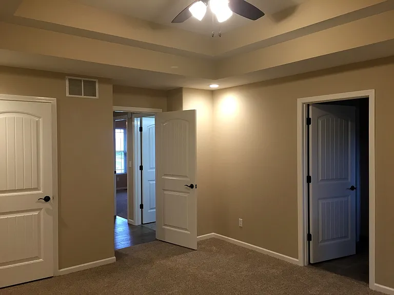 4039 Westminister Dr — Photo 8