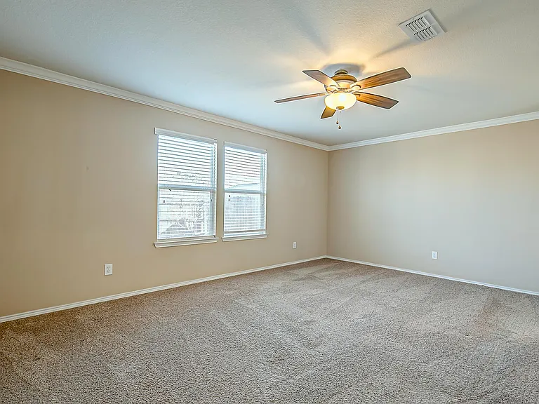 120 Abelia Dr — Photo 24
